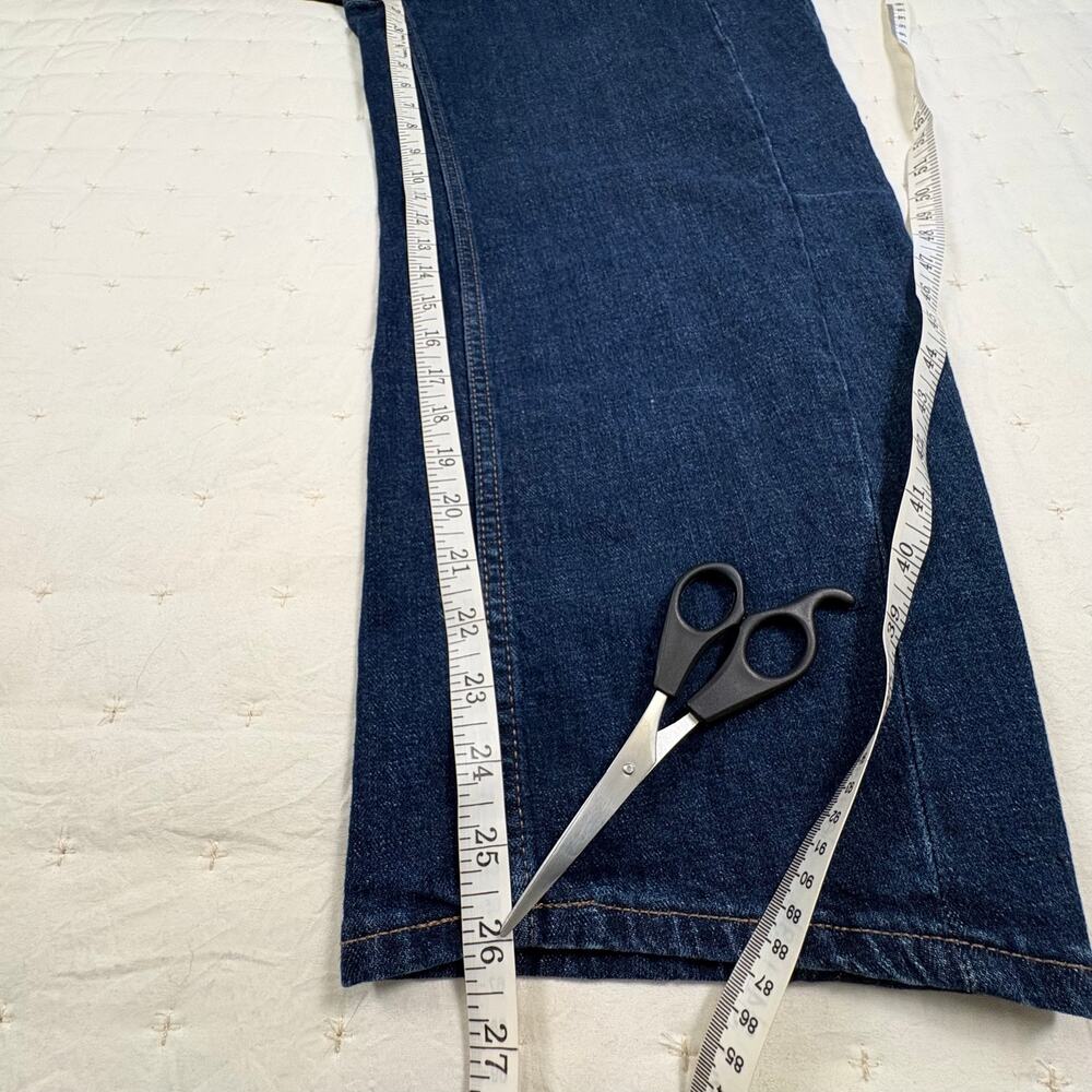 Old Navy High-Rise Barrel Leg Jeans Women's 10 Dark Blue Casual Chic - Picture 10 of 10